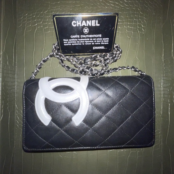 Chanel Black Quilted Bag - Picture 1 of 8